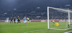 2-1逆转国米 拉齐奥向冠军奖杯发起了冲击