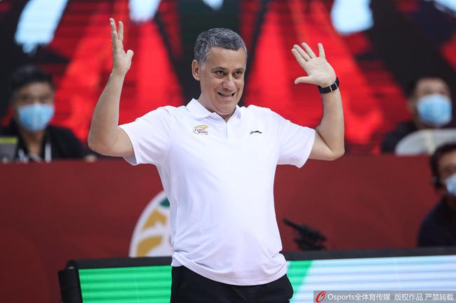 辽篮外教：失误太多 这么打很难赢福建和北控