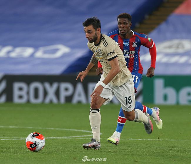 曼联争四隐忧暴露!放弃1冠or大胆轮换 索帅两难了