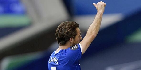 英格兰一代左翼宣布退役 他在英超也是老牌名将了