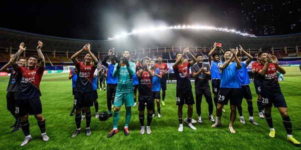 粤媒:深足三线发挥出特点 富力攻防哑火输球不意外