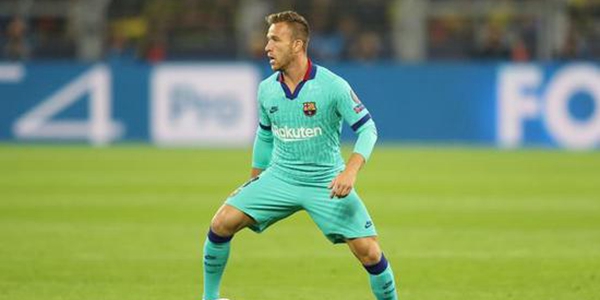 巴萨拒绝阿图尔解约要求 并决定对其进行纪律处罚