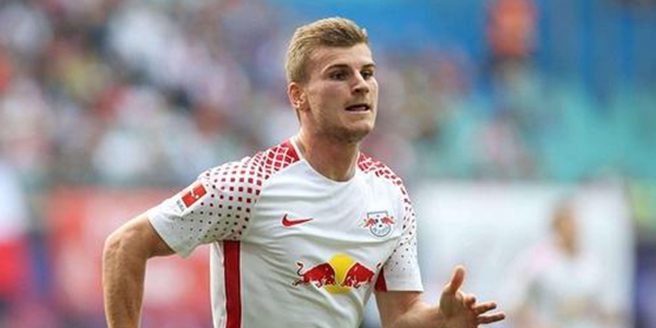 约纳斯·胡佩介绍