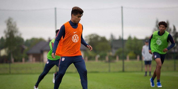 库恩·卡斯特尔斯介绍