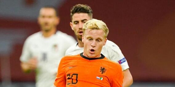 曼联新援灾难表现被换下 球迷:他被切尔西替补打爆