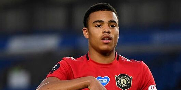 吹风机启动？曝索帅单独约谈曼联红星 不想他废了