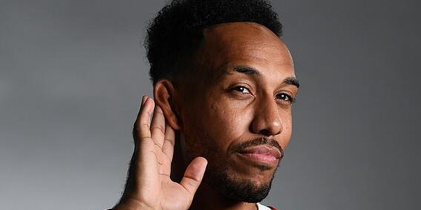 奥巴梅杨表忠心：想成为枪手传奇 续约从无疑问