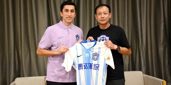 艾哈通过买提江了解泰达 与阿奇姆彭交流最多