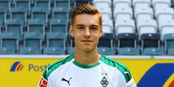 弗洛里安·纽豪斯介绍