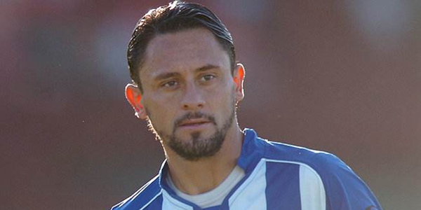 塞巴斯蒂安·斯孔罗介绍