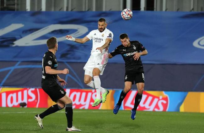欧冠战报:皇马晋级2-0胜携门兴 本泽马立功