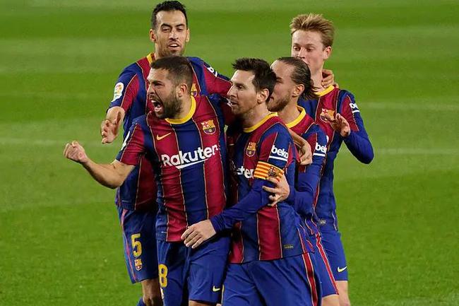 飞翼传射 德容破门 巴萨2-1力夺主场4连胜