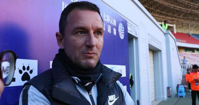 中国u22现任主教练是谁