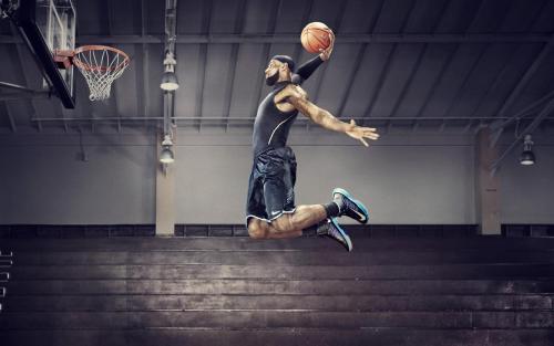 NBA历史小前锋前十排名