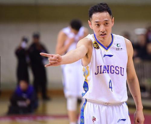 广东青训史鸿飞大爆发，狂砍157分