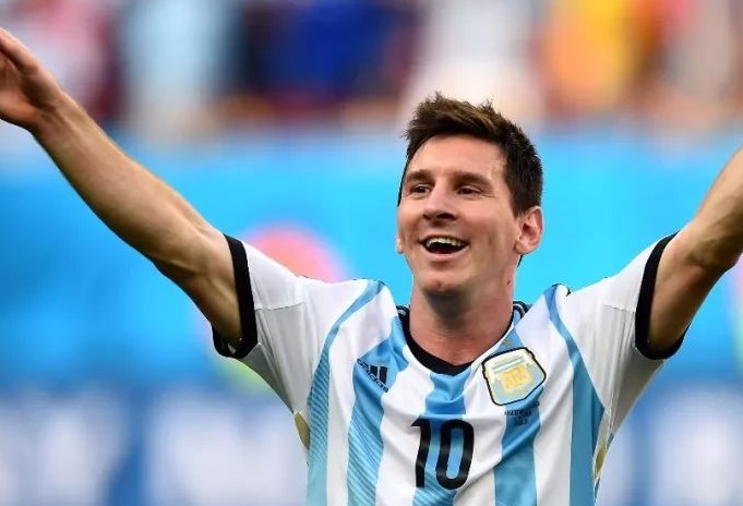 梅西夺得金童奖时间