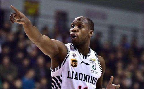 哈德森现在在那个球队打球？