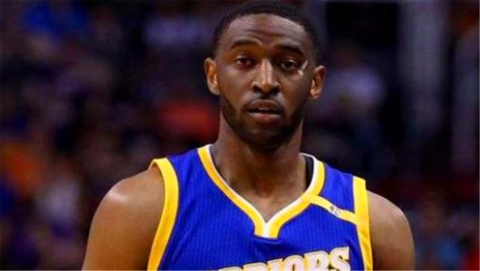 伊恩-克拉克球员介绍