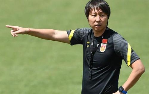 李铁教练是哪里人？