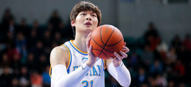 cba王哲林个人介绍