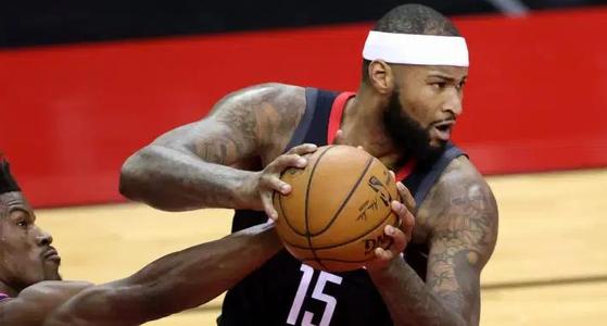 考辛斯职业生涯薪资一览