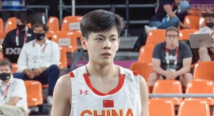 杨舒予个人介绍