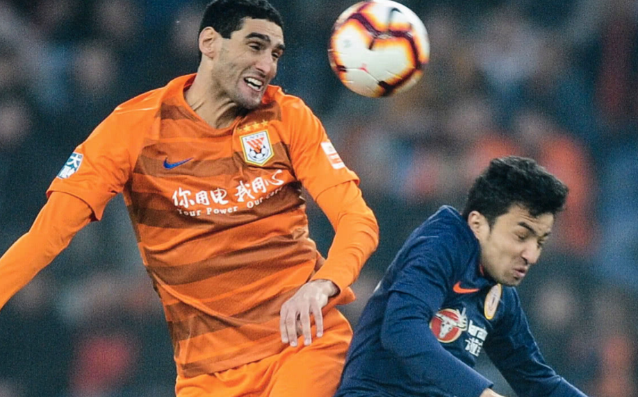 马鲁万·费莱尼身价年薪