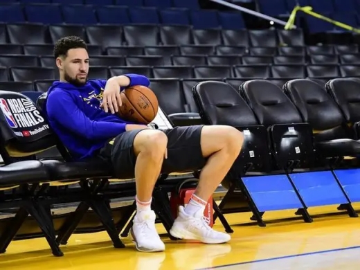 西蒙斯交易最新消息