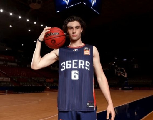 约什-吉迪个人简介