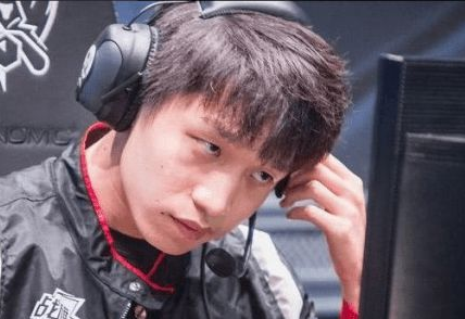 EDG战队成员明凯个人介绍