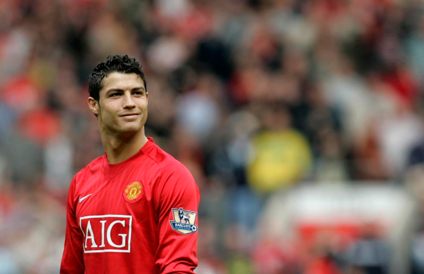 C罗回归曼联后的年薪