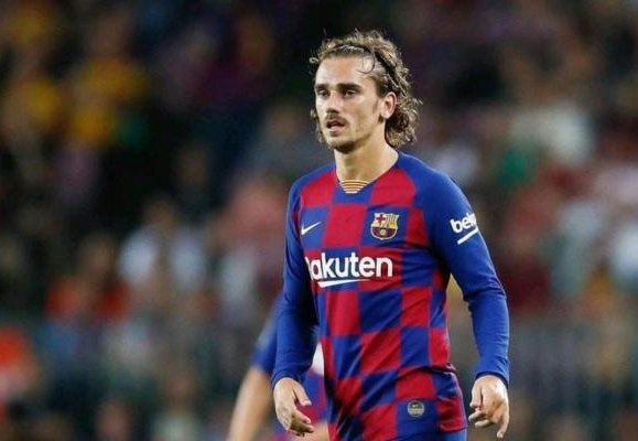 格列兹曼融不进巴萨的原因