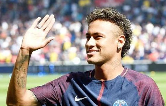 内马尔为什么像亚洲人