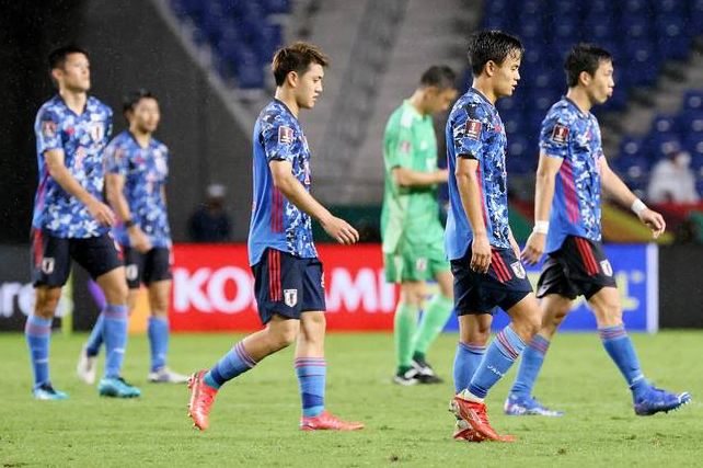 亚洲预选12强赛日本首发人员一览