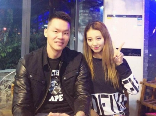 范子铭女友照片一览