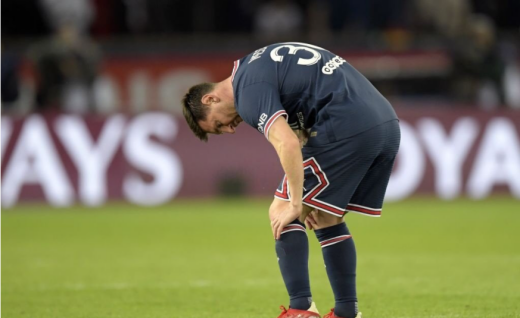 梅西在比赛中意外受伤