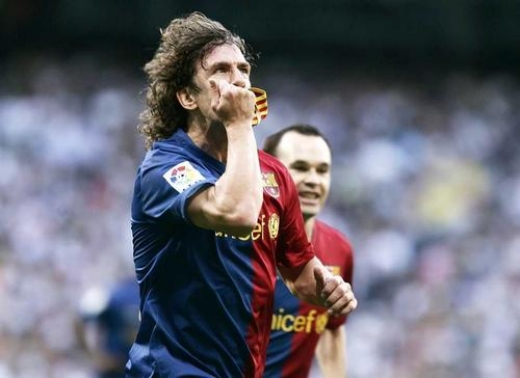 普约尔用脸挡球，阻止射门视频