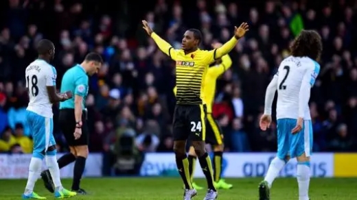 英超利兹联vs沃特福德首发替补名单