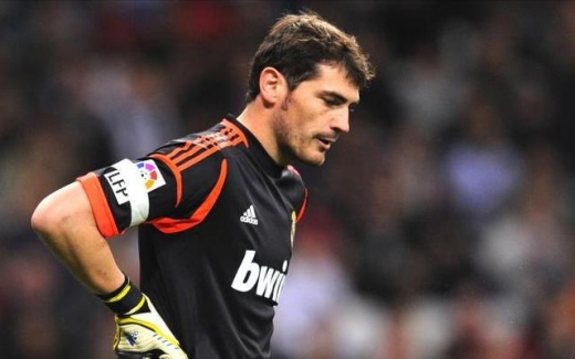 詹路易吉-布冯正式宣布退役时间