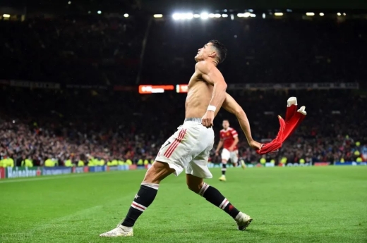 欧冠C罗读秒绝杀比利亚雷亚尔