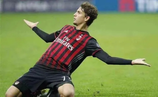 洛卡特利被称为天选之子的原因