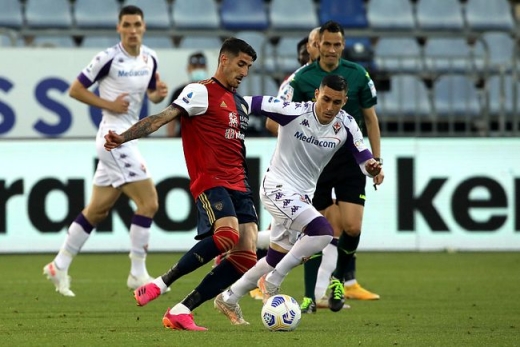 意甲卡利亚里vs威尼斯首发替补名单