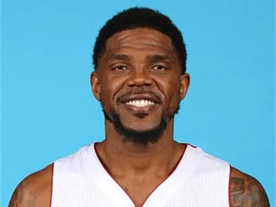 乌杜尼斯·哈斯勒姆个人介绍