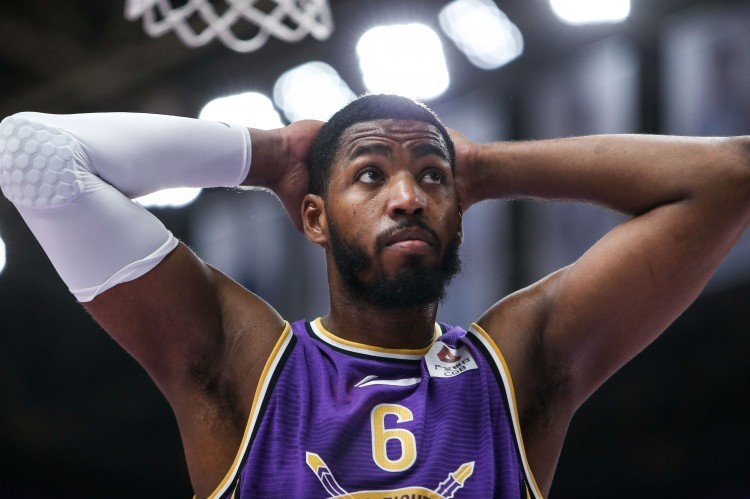 贾森·汤普森CBA生涯数据介绍