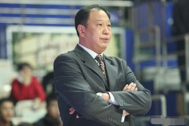 崔万军个人介绍