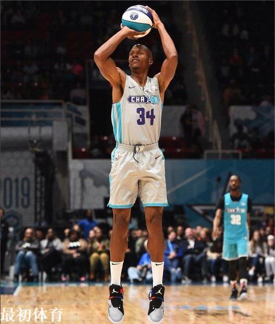 雷·阿伦为什么叫君子剑