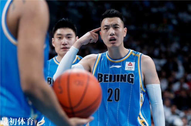 翟晓川个人介绍