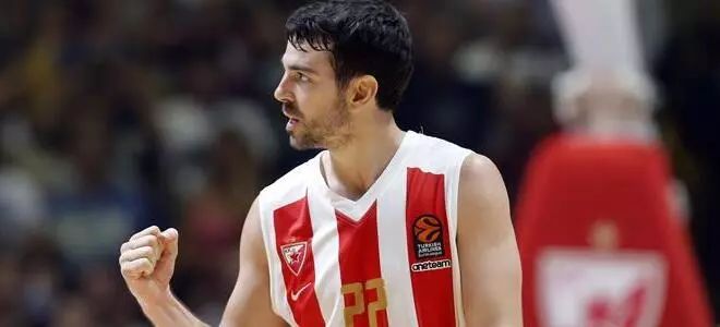 泰勒罗切斯特去哪了