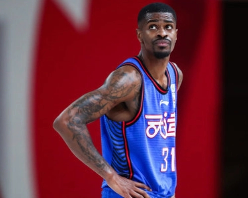 CJ-特罗特个人介绍