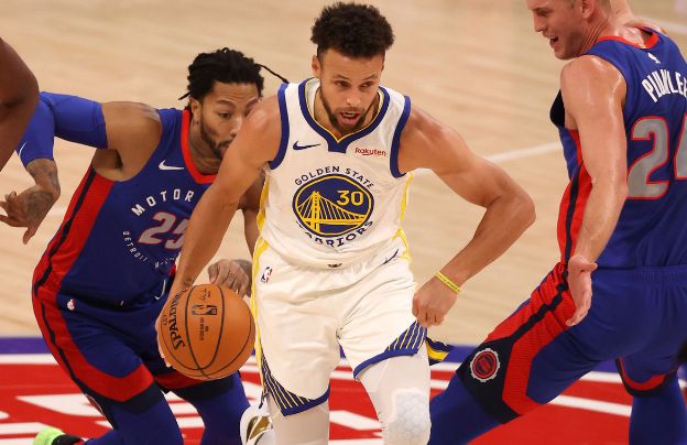 NBA常规赛勇士vs活塞比赛分数介绍